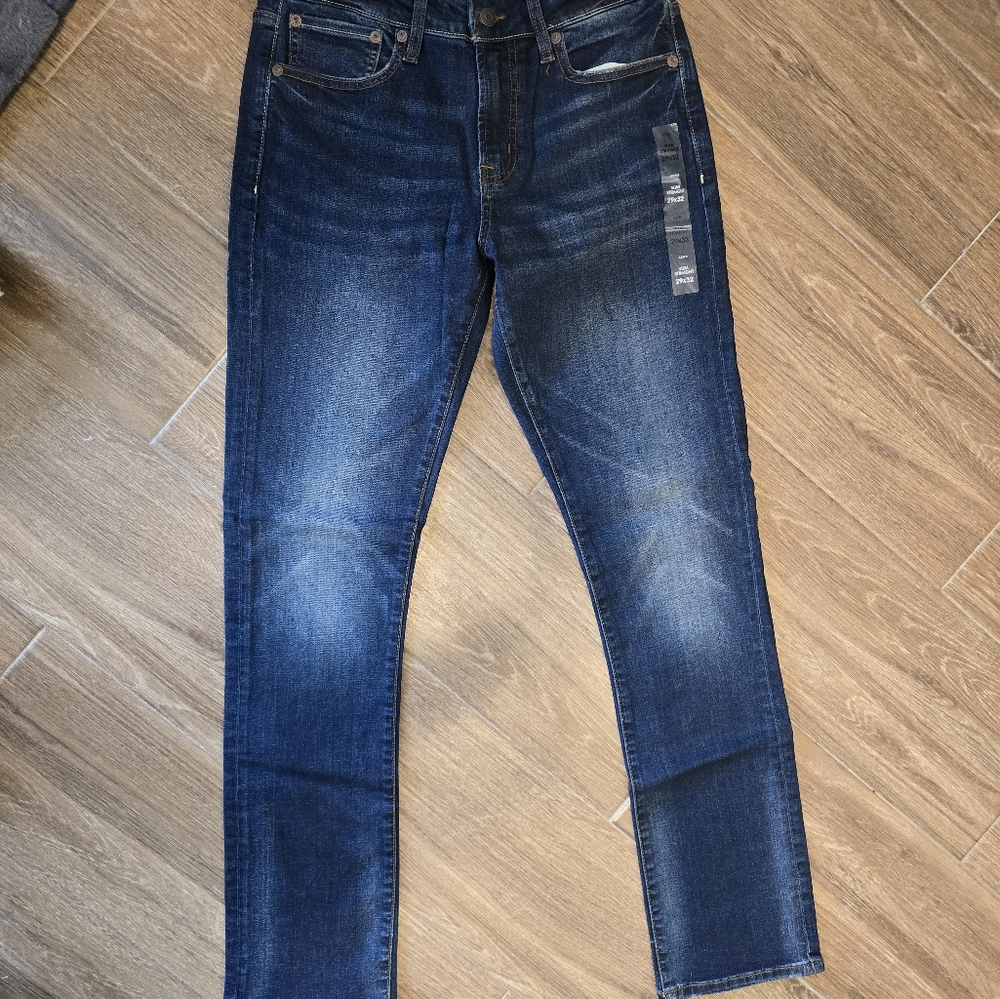 Aeropostale Mens Jeans 29W / 32L Slim Straight New with tags